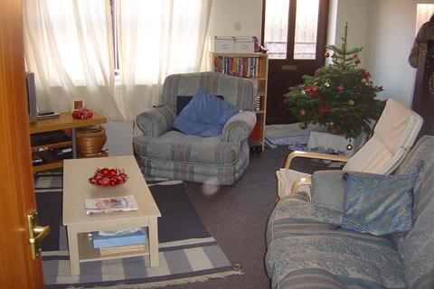 2 bedroom house to rent, The Maltings, Hyde Park, Leeds LS6 1RX
