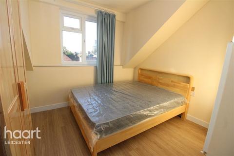 1 bedroom in a house share to rent, Brentwood Road, Leicester