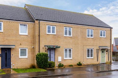 3 bedroom terraced house for sale, Tyne Close, Spalding