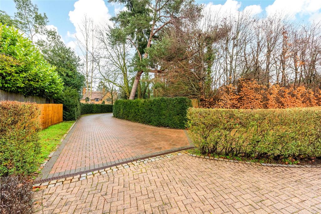 Private Driveway