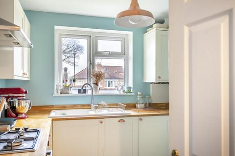 2 bedroom apartment for sale, Broadway, York