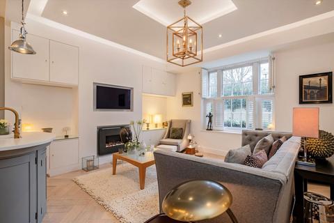 2 bedroom flat for sale, Stanhope Terrace, London W2