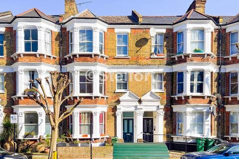 3 bedroom apartment to rent, College Place, London, NW1