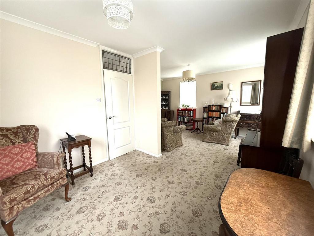4 mersey lounge 4.jpeg