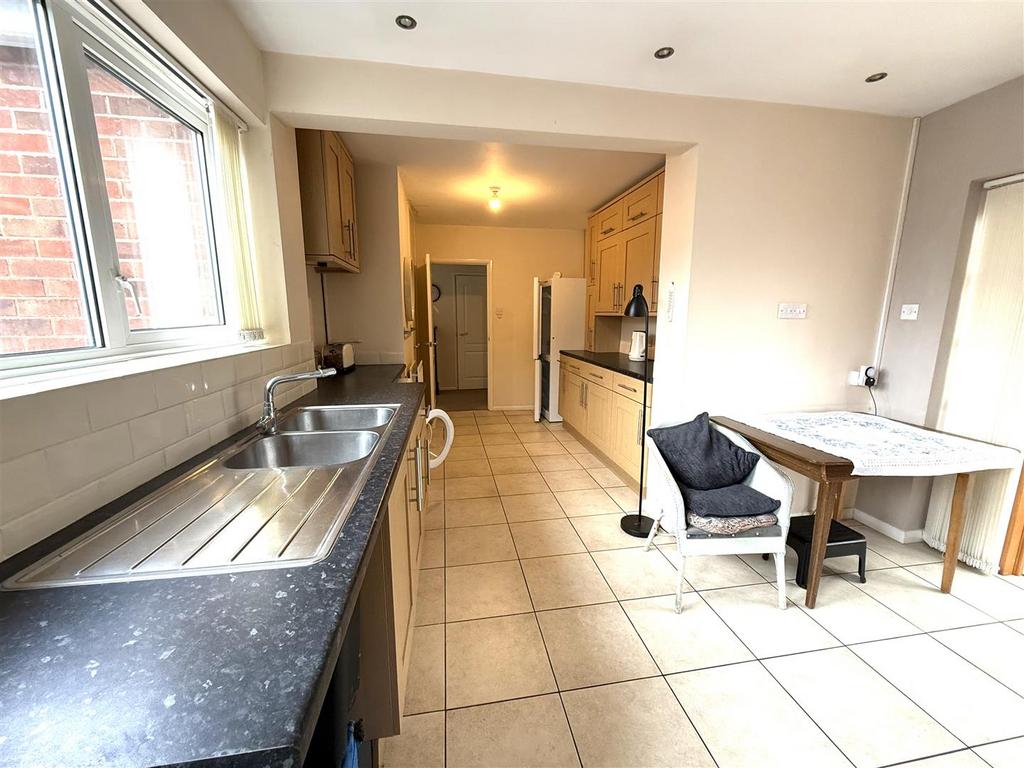4 mersey kitchen.jpeg