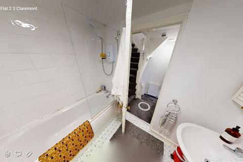 undefined, Claremont Grove, University, Leeds, LS3 1AX