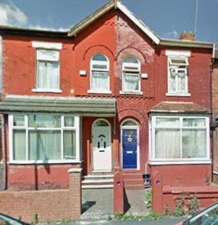 3 bedroom terraced house to rent, Shirley Road, Manchester M8