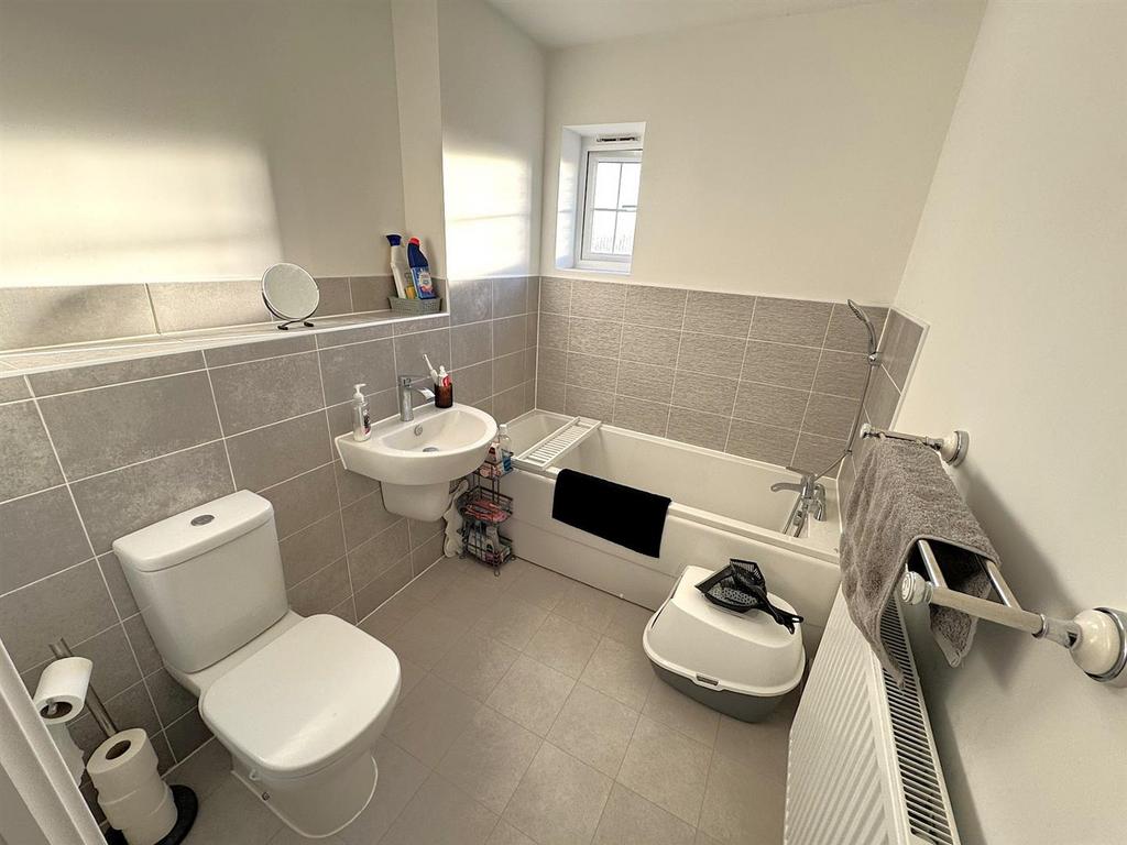 Thumbnail image5.jpg