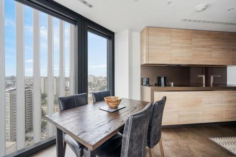 2 bedroom apartment to rent, Chronicle Tower, 261 City Road, London, EC1V