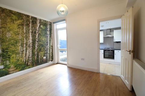 2 bedroom end of terrace house for sale, Northwood Road, Thornton Heath, CR7
