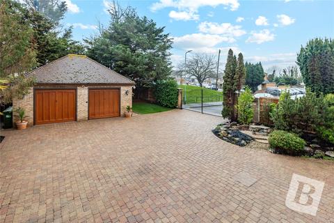 4 bedroom detached house for sale, Sexton Close, Rainham, RM13
