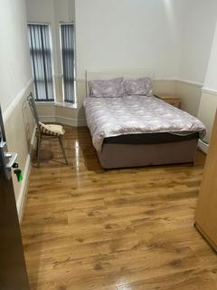undefined, Room Available On Pershore rd, B29
