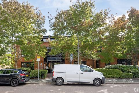 Office to rent, 4 Beaconsfield Rd St Albans AL1 3RD