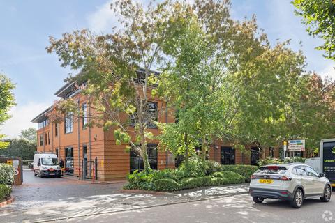 Office to rent, 4 Beaconsfield Rd St Albans AL1 3RD