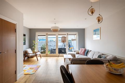 undefined, Albert Road North, Reigate