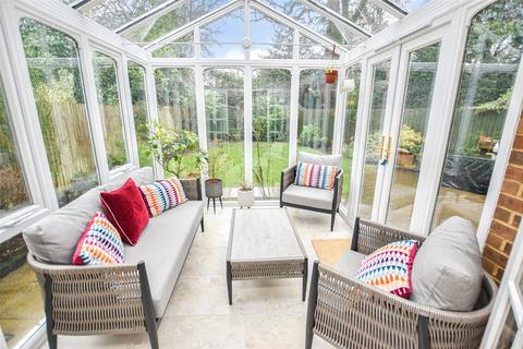 undefined, Canterbury Gardens, Farnborough GU14