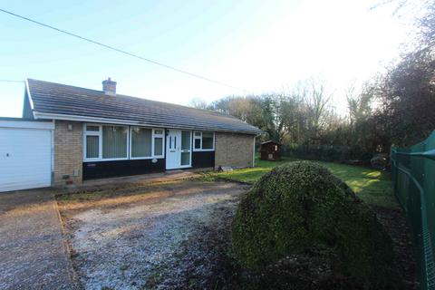 3 bedroom house to rent, WHITEB WALTHAM - OFF PALEY STREET
