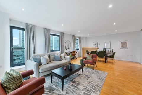 undefined, Discovery Dock Apartments, London, E14