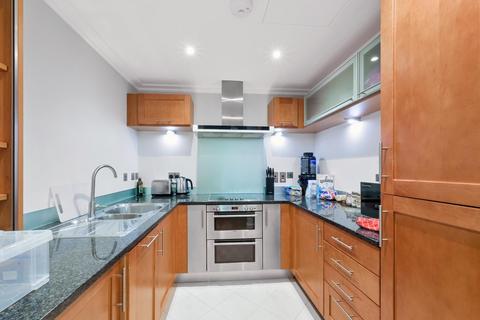 undefined, Discovery Dock Apartments, London, E14