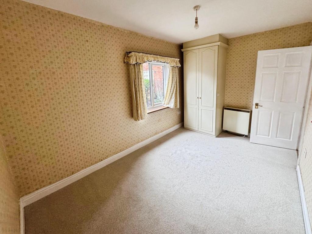 Bedroom One.jpeg