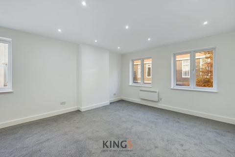 undefined, Town Centre, Hatfield, AL10
