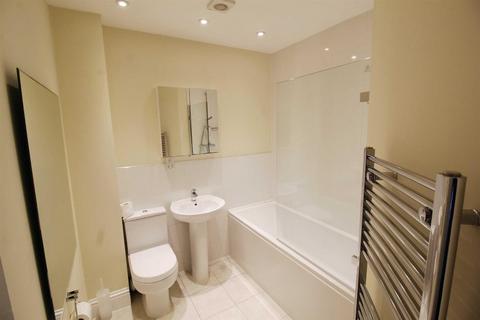 undefined, The Causeway, Chippenham