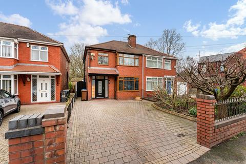 Manchester Road, Leigh WN7