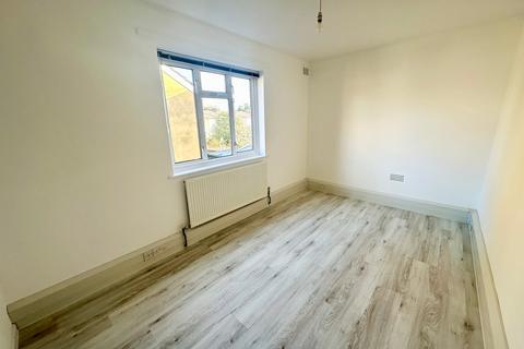 undefined, Trafalgar Road, Twickenham, TW2