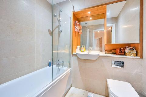 2 bedroom flat for sale, Uxbridge Road, Ealing Broadway, London, W5