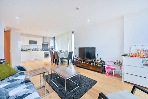 Uxbridge Road, Ealing Broadway, London, W5