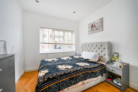 2 bedroom flat for sale, Wesley Avenue, Park Royal, NW10