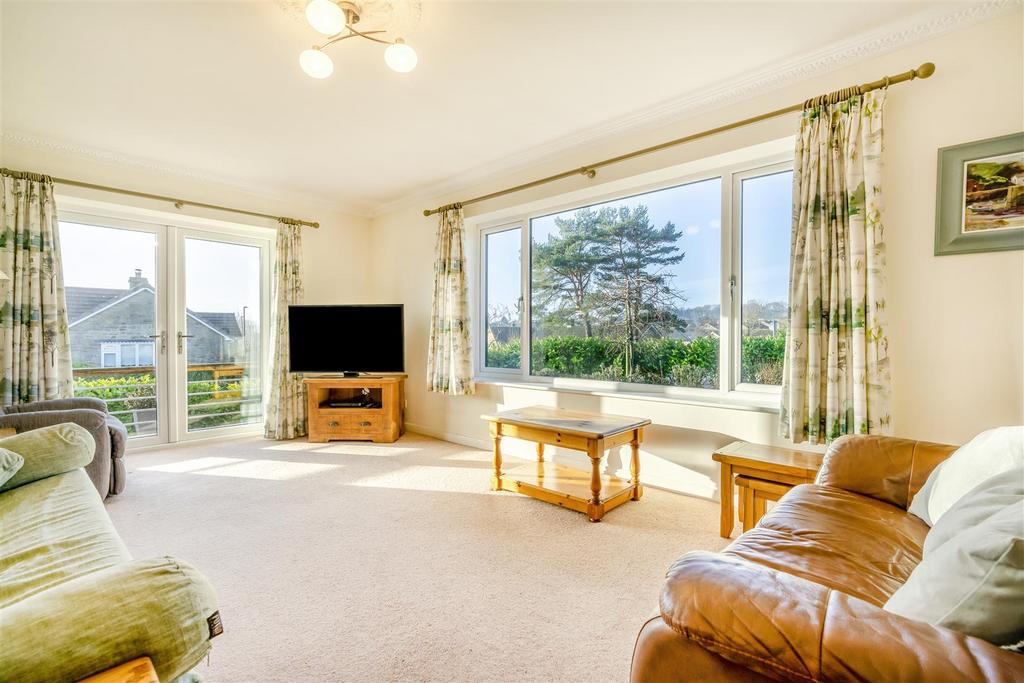8677197-interior19.jpg