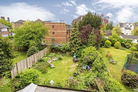 1 bedroom flat to rent, Willesden Lane, Queens Park, London, NW6