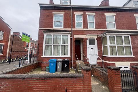 undefined, Stamford Street, Manchester, M16