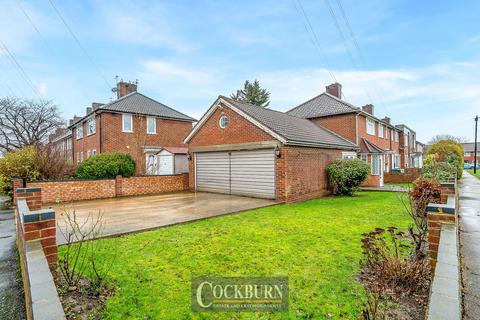3 bedroom end of terrace house for sale, Bilsby Grove, Mottingham, SE9