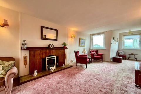 2 bedroom penthouse for sale, Granville Road, Meads, Eastbourne, East Sussex, BN20