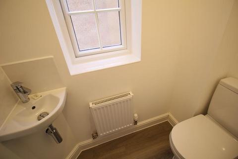 4 bedroom property to rent, Meadow Road, Wixams, MK45 3JZ