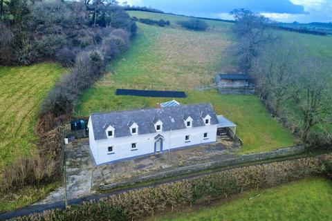 3 bedroom property with land for sale, Silian, Near Lampeter