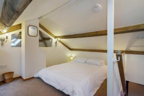 undefined, Marygate, Barton