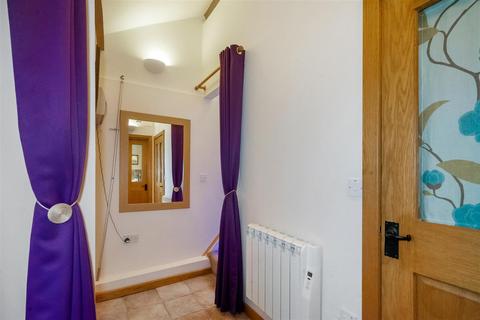 undefined, Marygate, Barton