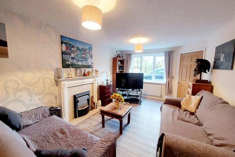 undefined, Ffordd Ger Y Llyn, Tircoed Forest Village, Penllergaer, Swansea