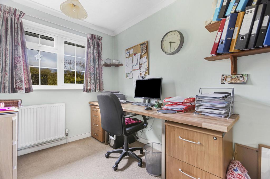 Bedroom 4/Office