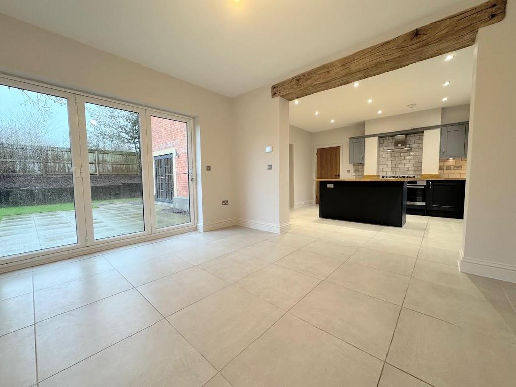 Living dining kitchen