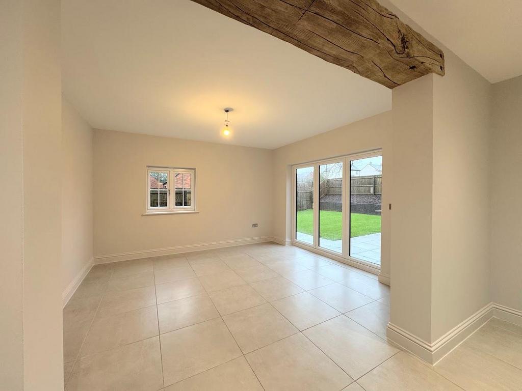 Living dining area