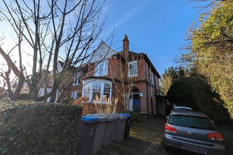 1 bedroom flat for sale, Exeter Road, London