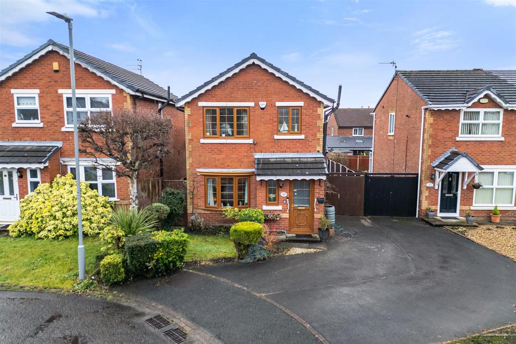 8 Canterbury Close -9.jpg