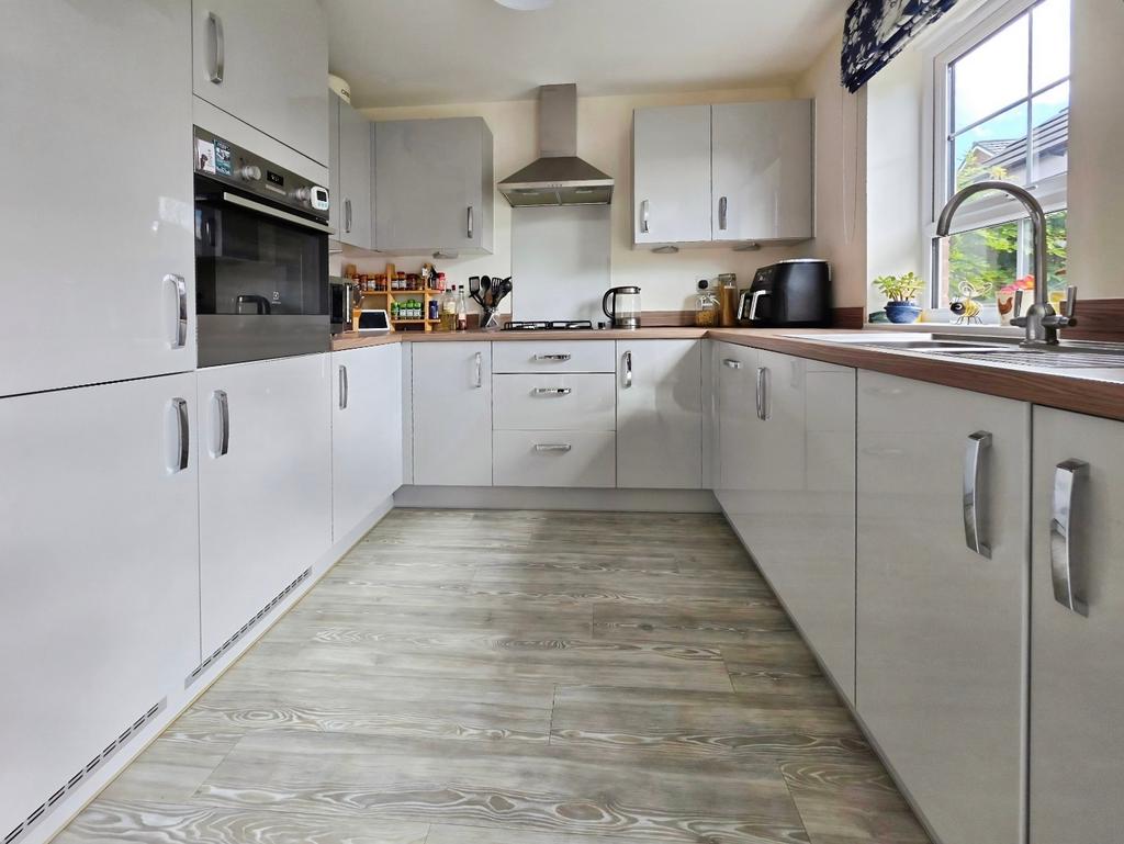 Pbox-kitchen-342839.jpg