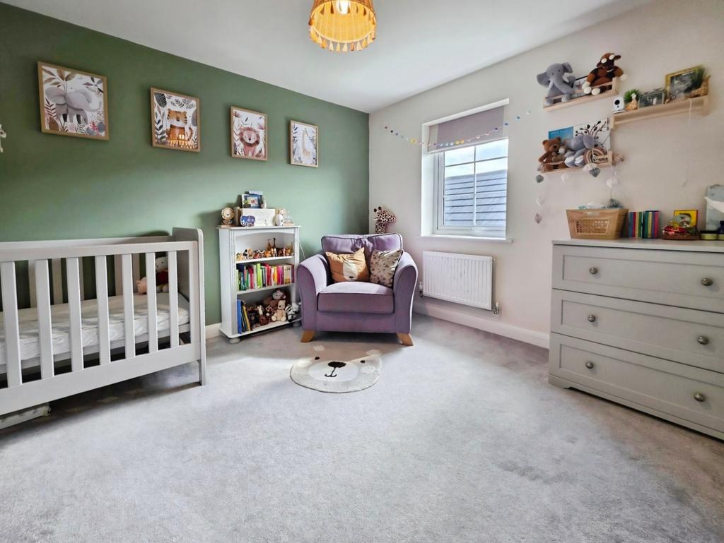 Pbox-living room-342839.jpg