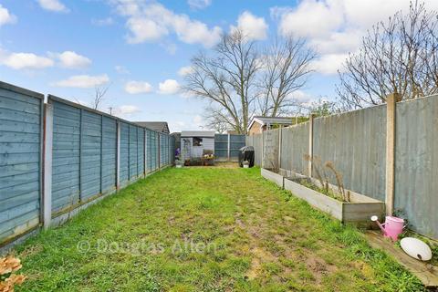 2 bedroom terraced house for sale, Logan Link, Wickford SS12