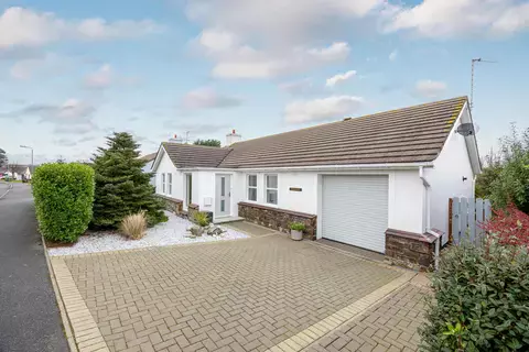 3 bedroom detached house for sale, 17, Glebe Aalin, Ballaugh